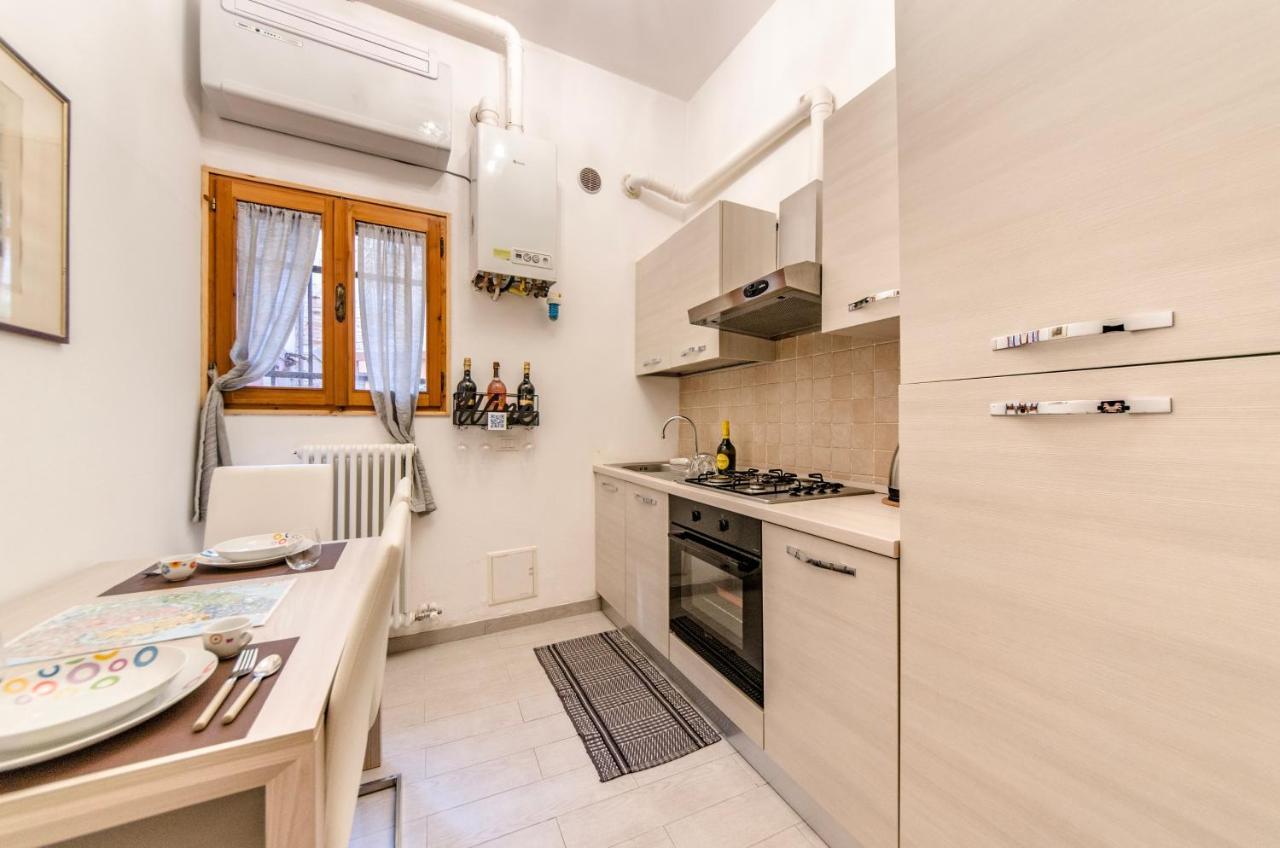 Appartement Andrea Flat Mezzanine Floor *